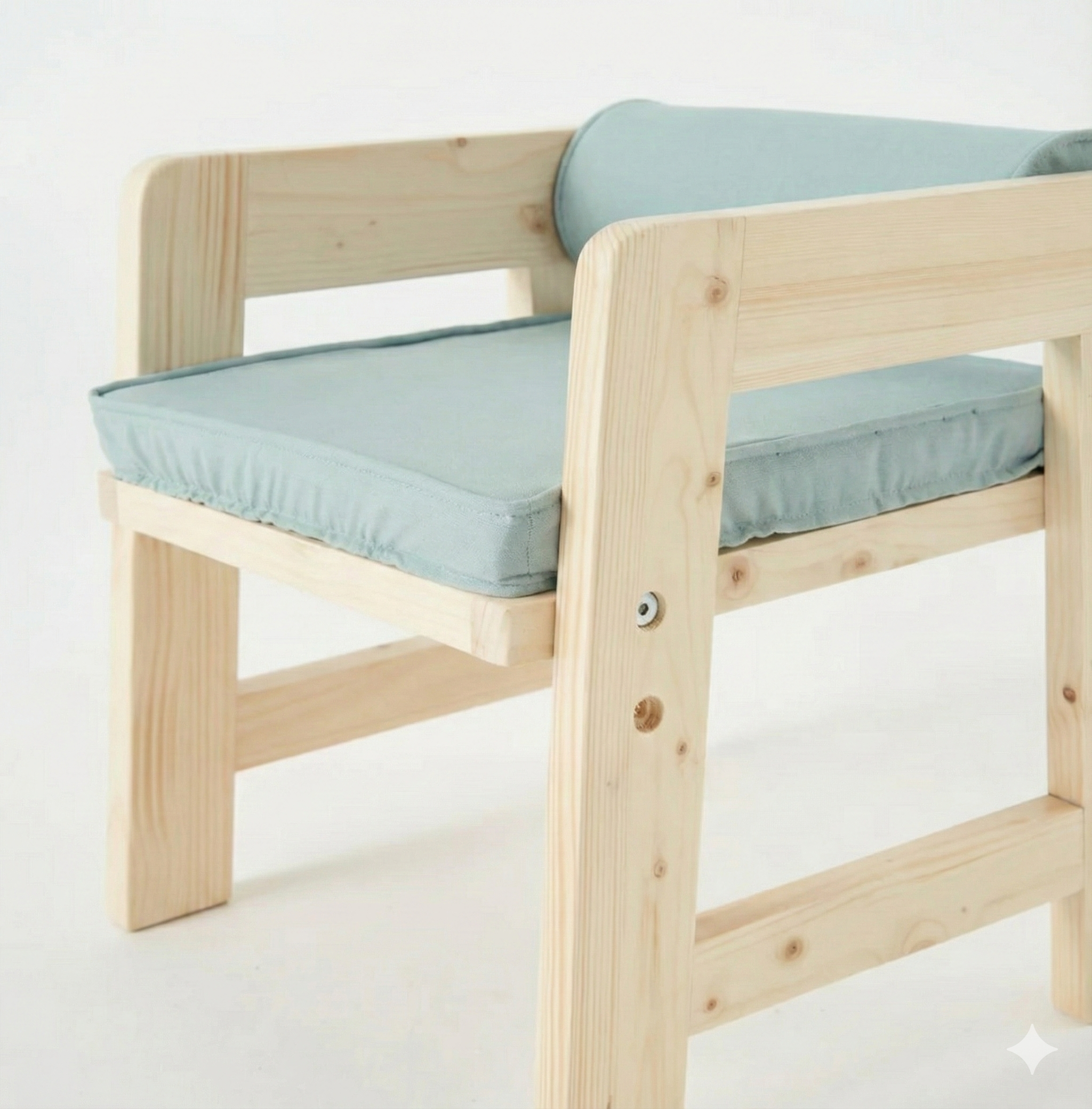 Oyun Masası Sandalyesi Mint